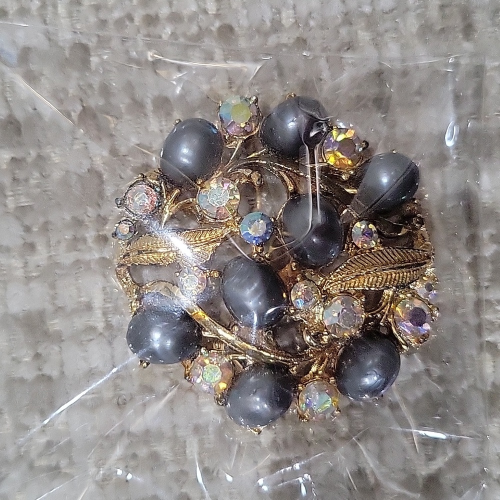 😼Brooch Pin - Picture 2 of 3